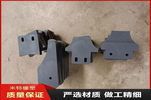 大量供貨橡膠制品加工，絕緣耐磨橡膠板品質(zhì)保證