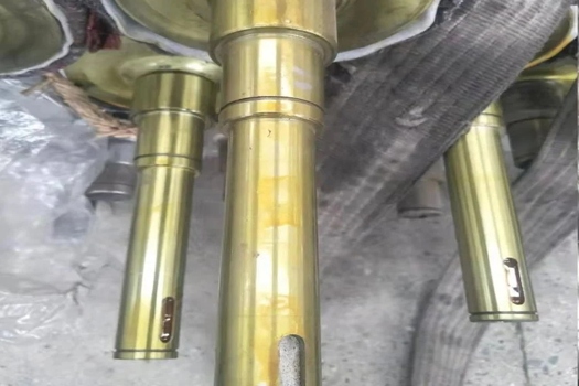 林寧制輥專業生產加工翻新涂布輥，印刷膠輥與鋁合金鍍鉻輥