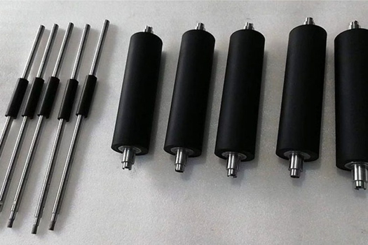 凱豐誠電子機械硅膠輥，冶金鋼材加工行業的優選解決方案