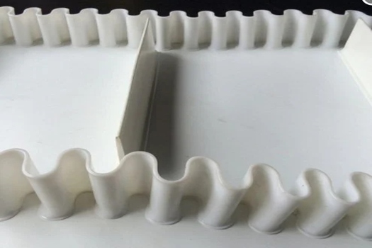 丹宇龍橡膠裙邊輸送帶同步帶，環(huán)形傳送帶，尼龍花紋皮帶