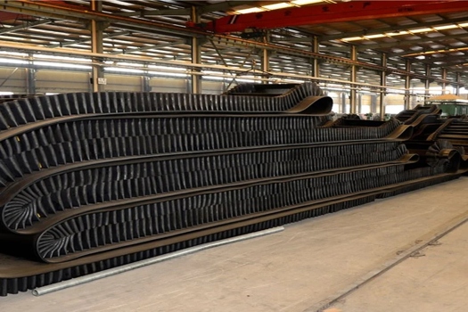 大傾角輸送帶廠家直供，遼寧朝陽、攀枝花EP100尼龍輸送帶