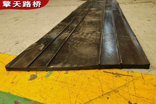 HZ遇水膨脹橡膠止水帶，300*6橋梁隧道專業(yè)防水解決方案