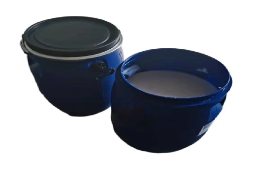 龍得潤廠家液體離型劑，保護模具免損傷，防腐蝕適用包角橡膠條