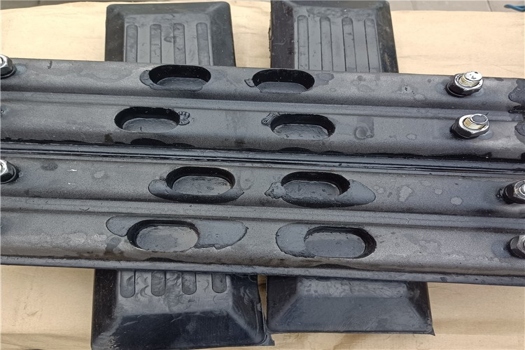 賽優450MM螺絲型履帶橡膠塊，優質挖機橡膠履帶板制造專家